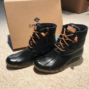 sperry shiny quilted duck boot